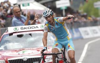 Roman Kreuziger (Astana Pro Team) wins the stage