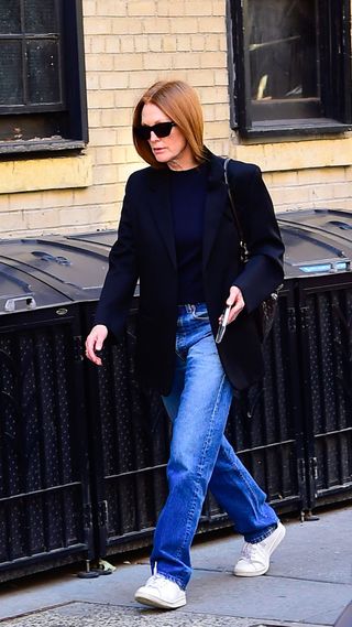 An image of one of the 32 ways to style jeans