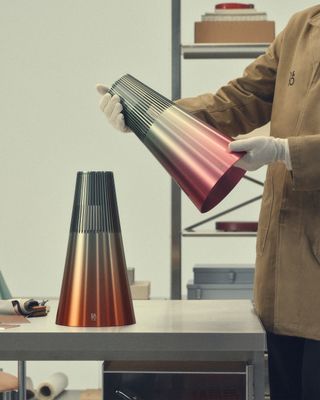 Bang & Olufsen Atelier Beosound 2 Gradient Collection