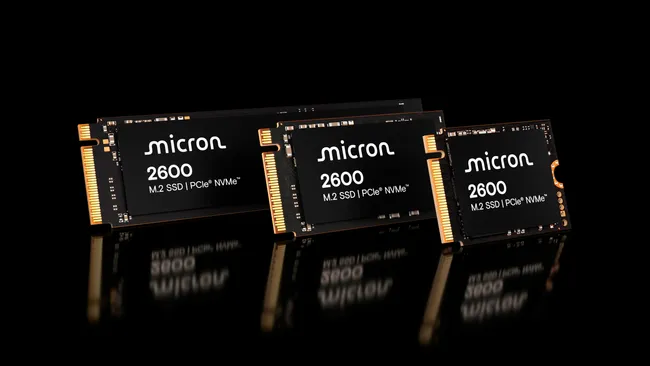 La SSD Micron 2600 QLC utiliza un almacenamiento en caché flexible para ofrecer un rendimiento similar al de TLC: 7.200 MB/s de lectura y 6.500 MB/s de escritura superan los límites de PCIe 4.0 1 La SSD Micron 2600 QLC utiliza un almacenamiento en caché flexible para ofrecer un rendimiento similar al de TLC: 7.200 MB/s de lectura y 6.500 MB/s de escritura superan los límites de PCIe 4.0