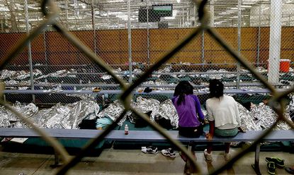 Dallas County volunteers to house more than 2,000 unaccompanied immigrant children