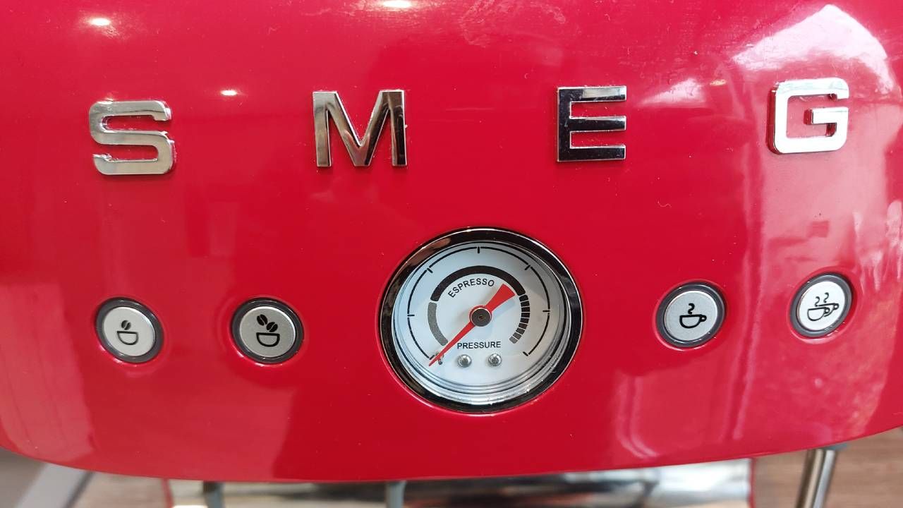 Smeg Espresso Coffee Machine with Grinder review