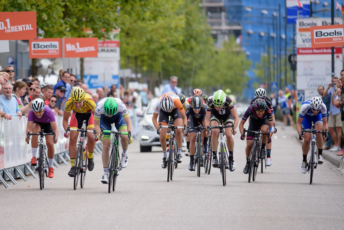 Sprint splits with 50 metres to go