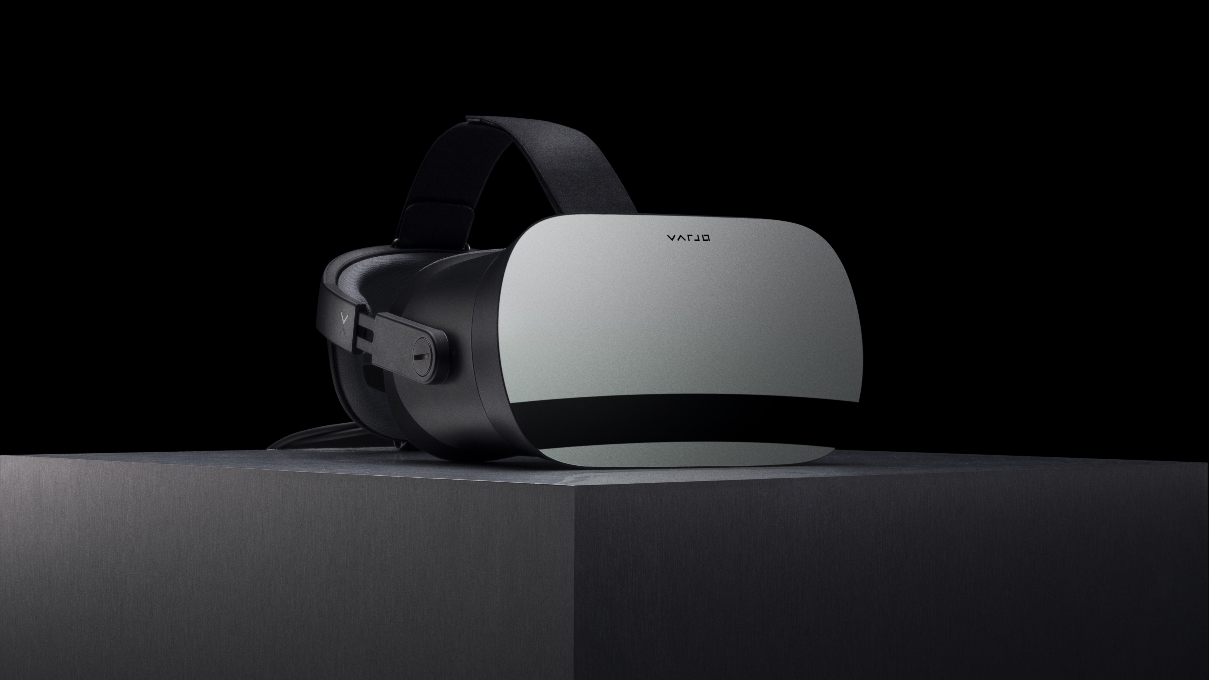 New VR headset offers truly 'retina' resolution for an immense price