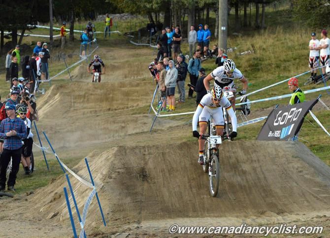 Simon Gegenheimer leads Daniel Federspiel in SemiFinal heat