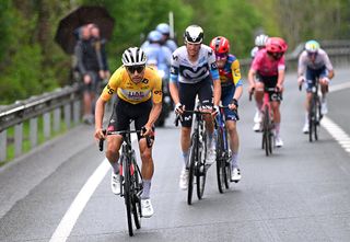 Almeida stage six Itzulia 2025