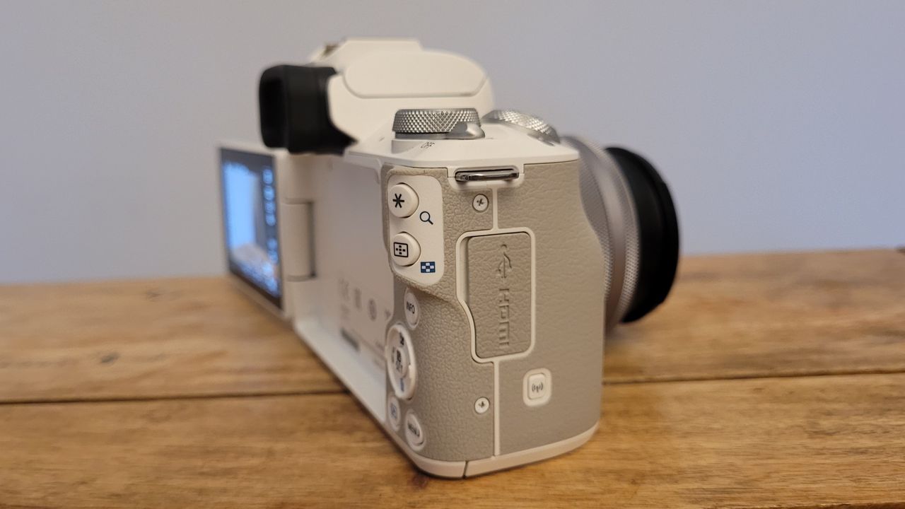 The M50 Mark II has a generous grip although the buttons on the back are a little close together for our likking