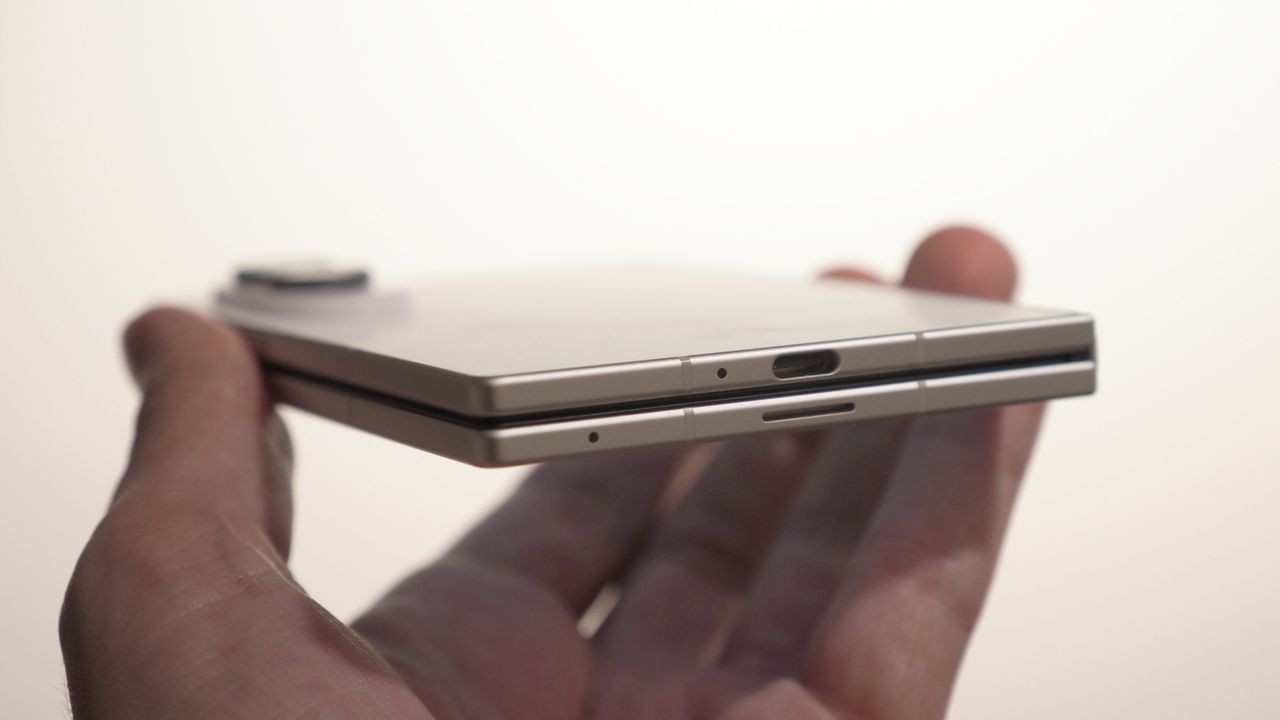 Samsung Galaxy Z Fold 8 review