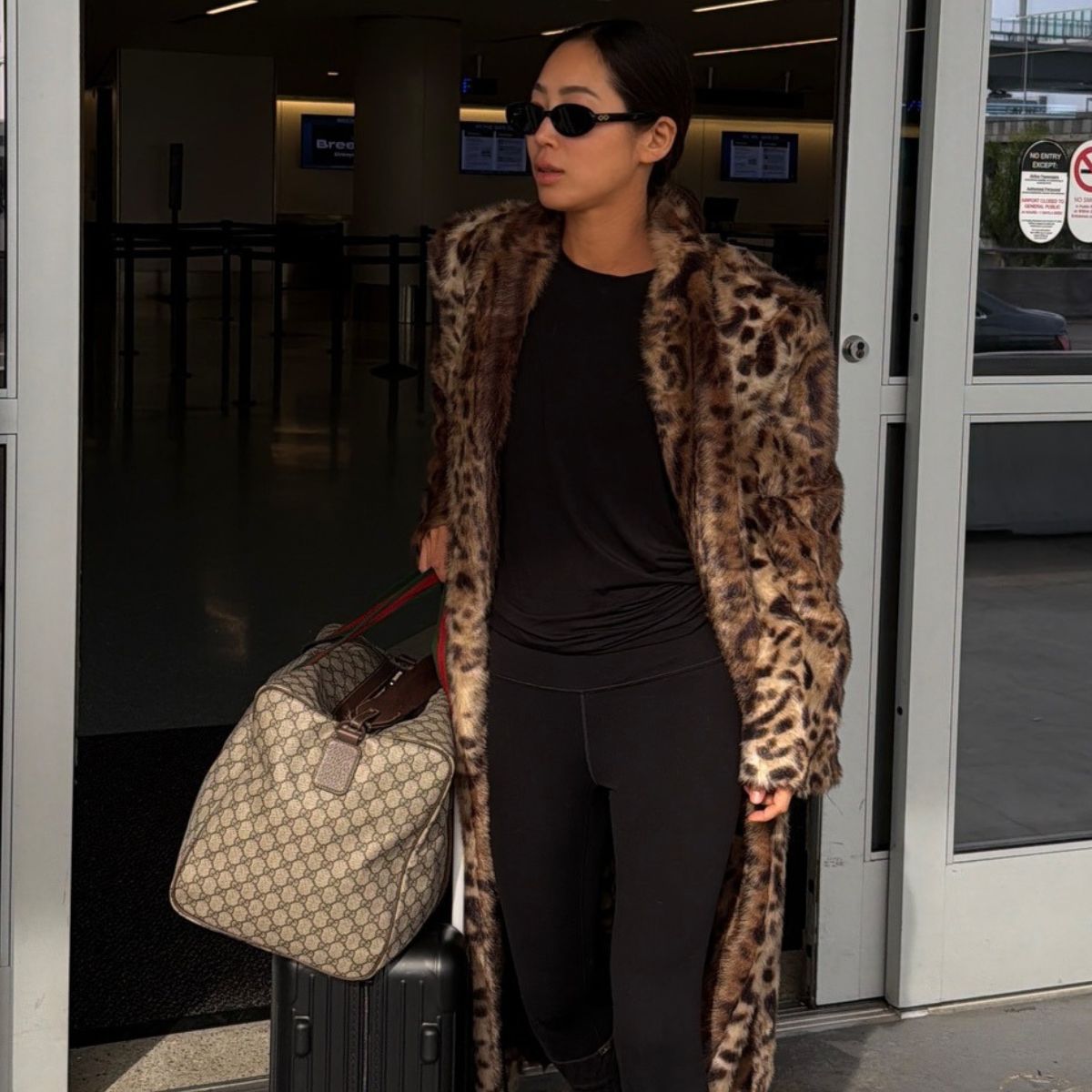 Travel airport outfits