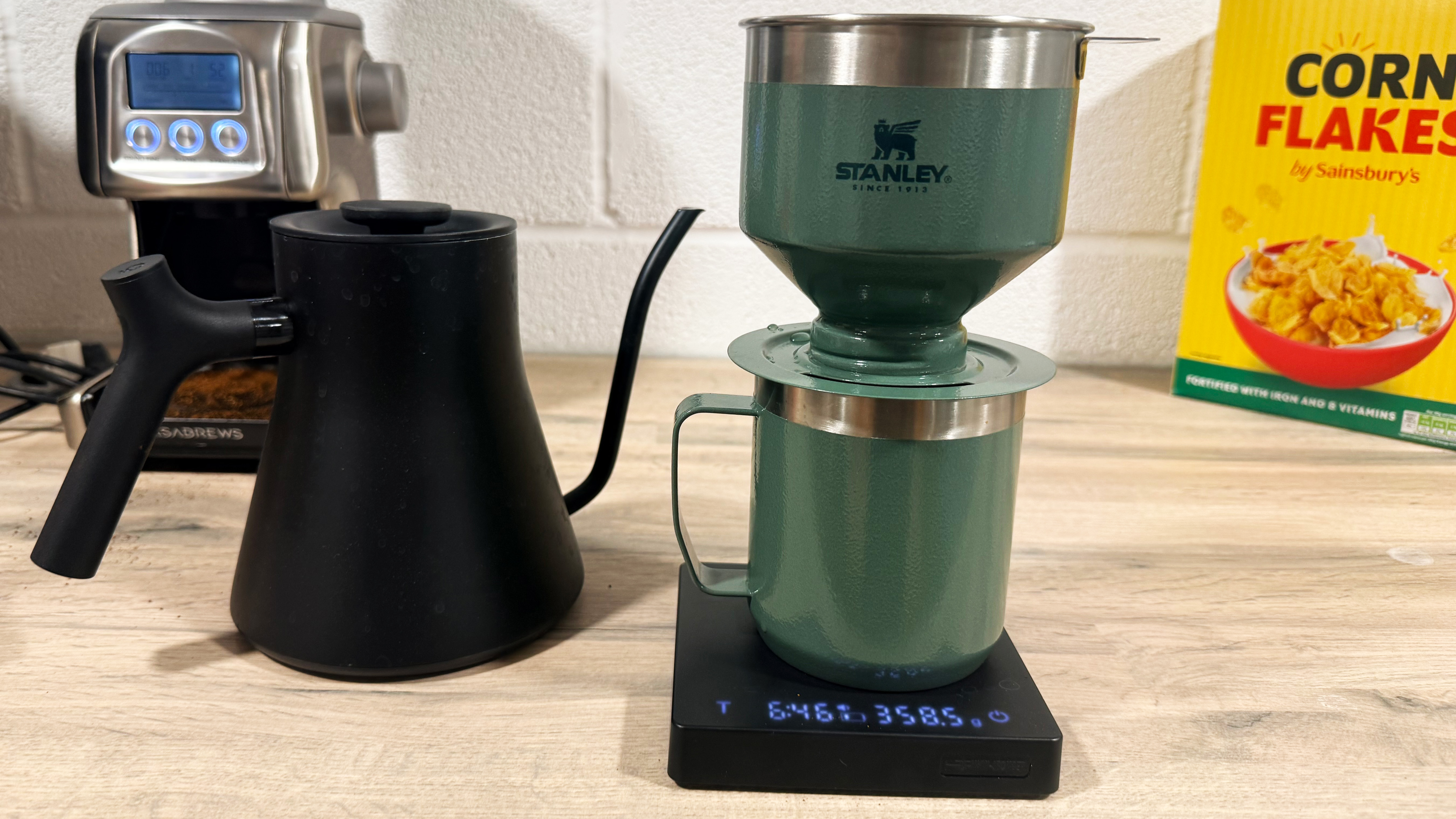 the mhw-3bomber cube coffee scale 2.0 with the fellow ekg stagg gooseneck kettle and the stanley perfect brew pour over