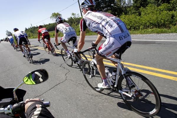 UnitedHealthcare riders working hard early in the stage.