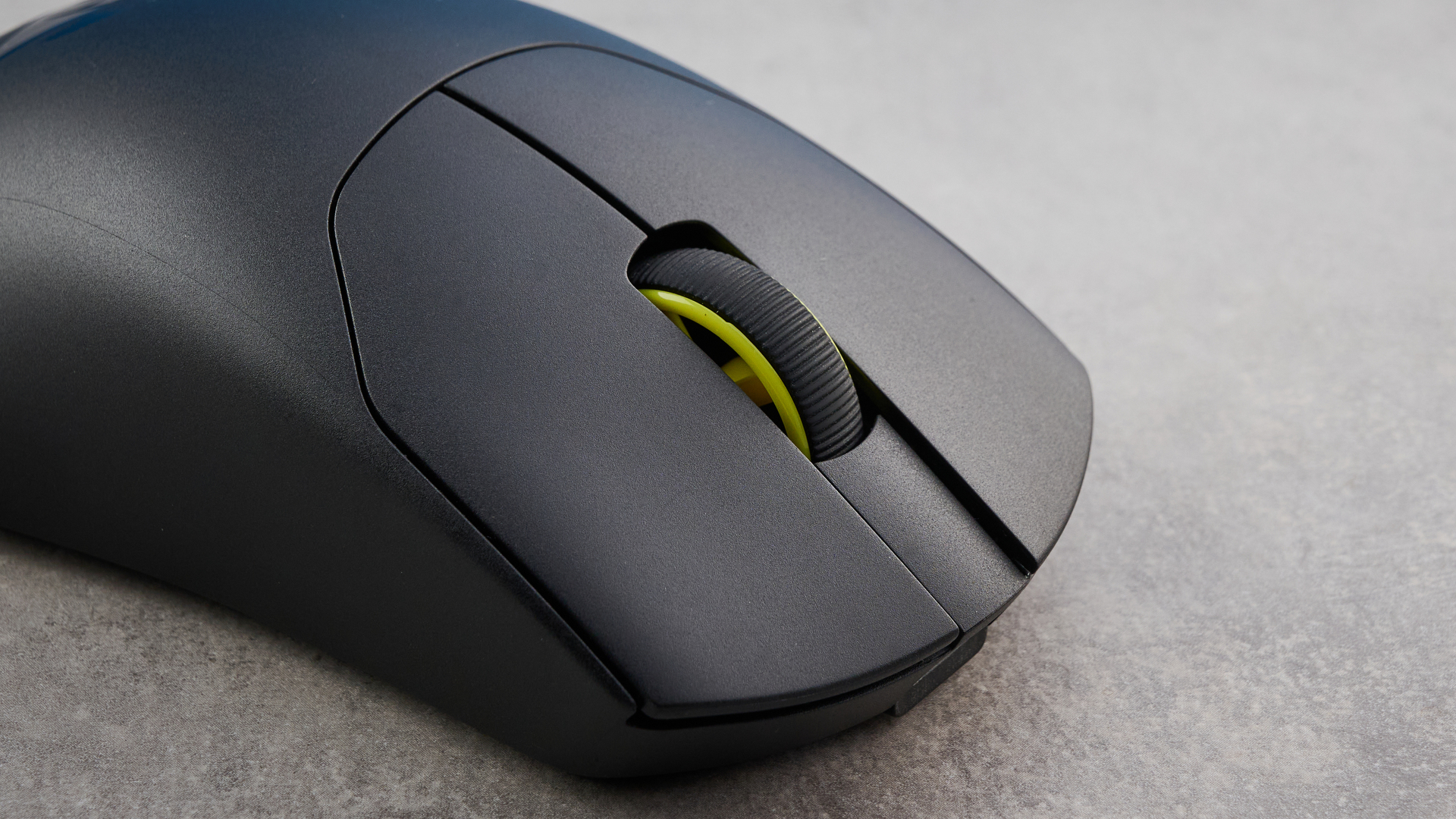 ماوس گیمینگ بی سیم Corsair Saber V2 Pro