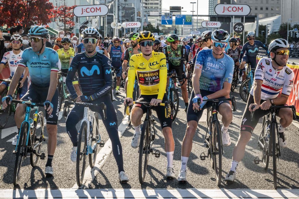 From LR Italys Vincenzo Nibali of Astana Qazaqstan Team Spains Alejandro Valverde of Movistar Team Denmarks Jonas Vingegaard of Team Jumbo Britains Mark Cavendish of TDF Criterium Legends Team and Germanys Simon Geschke of Team Cofidis look on from the starting line for the Tour de France Saitama Criterium cycling race in Saitama on November 6 2022 Photo by Yuichi YAMAZAKI AFP Photo by YUICHI YAMAZAKIAFP via Getty Images