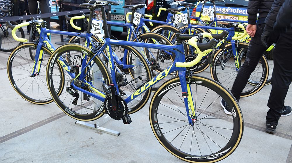 WB Aqua Protect Veranclassic raced aboard their blue and fluoro Ridley Helium SLX bikes