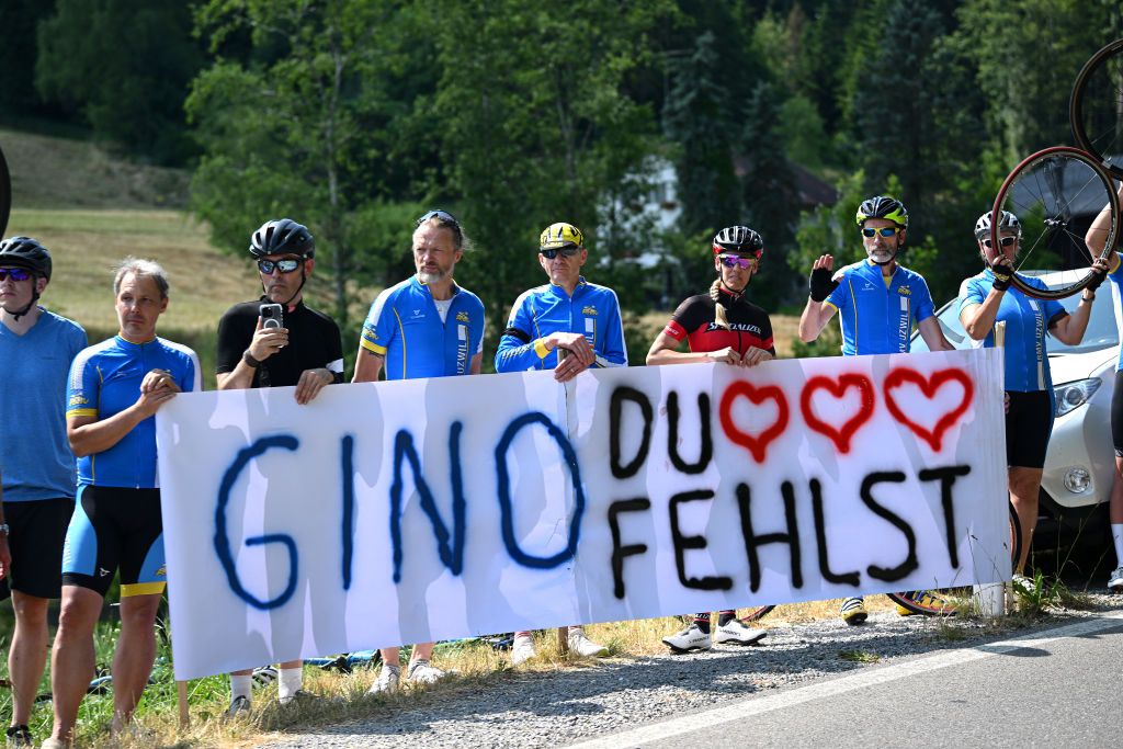 WEINFELDEN SWITZERLAND JUNE 17 Support details in memory of Gino Mder during the 86th Tour de Suisse 2023 Stage 7 a 1835km stage from Tbach to Weinfelden UCIWT on June 17 2023 in Weinfelden Switzerland Photo by Dario BelingheriGetty Images