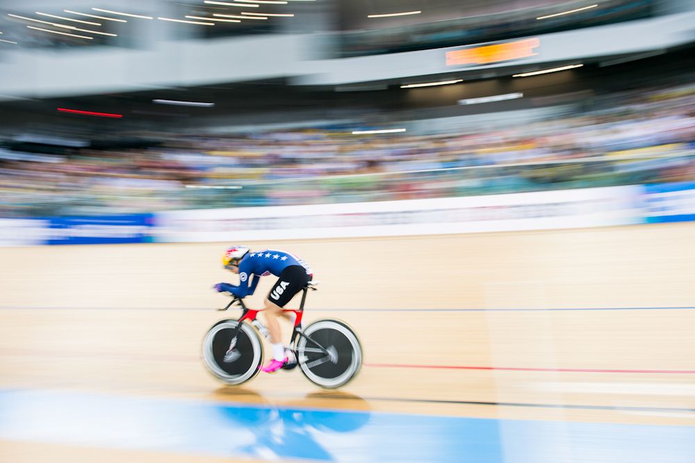 Chloe Dygert on her way to winning gold in the individual pursuit at the 2017 UCI Track World Championships