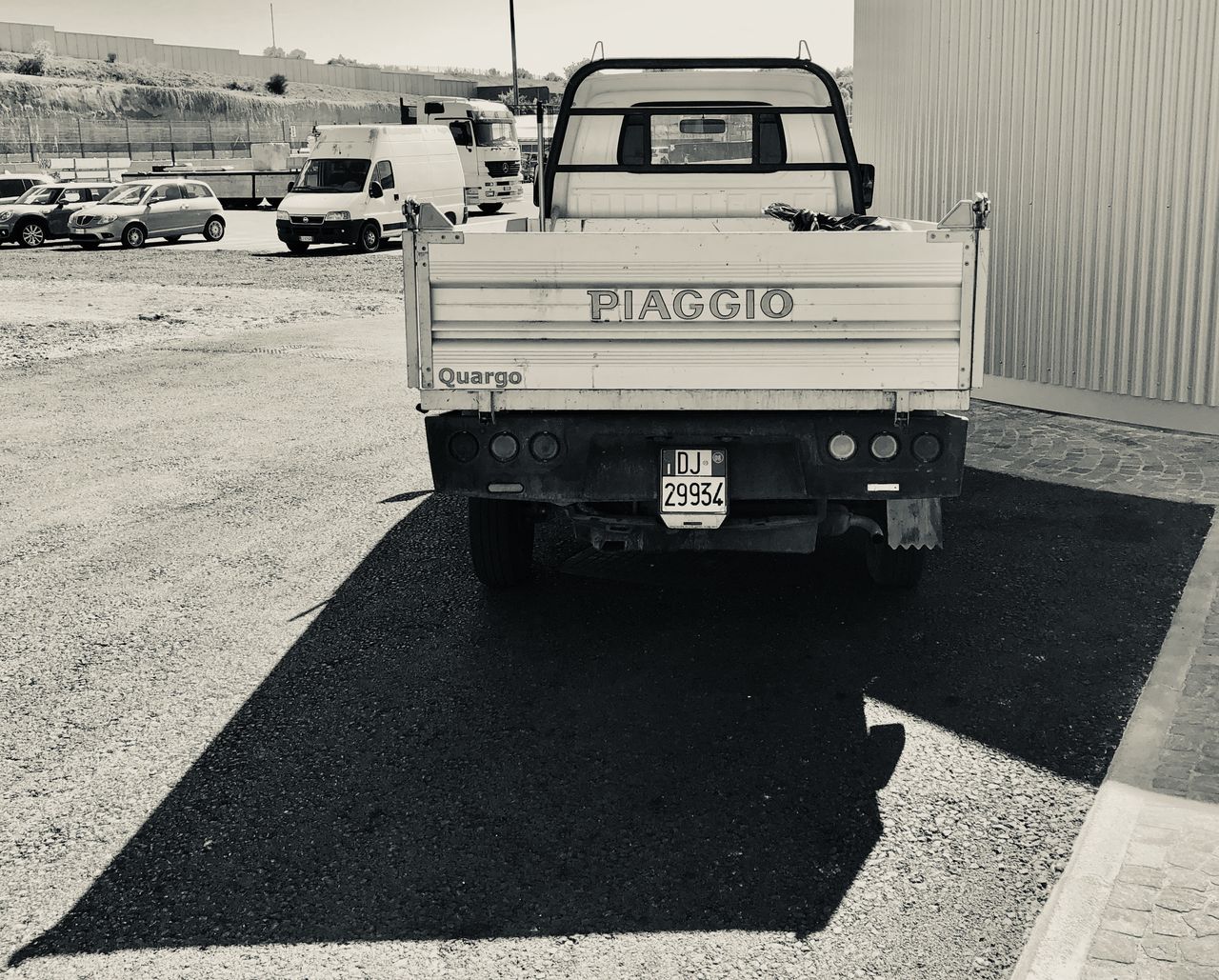 Manually-tuned black and white