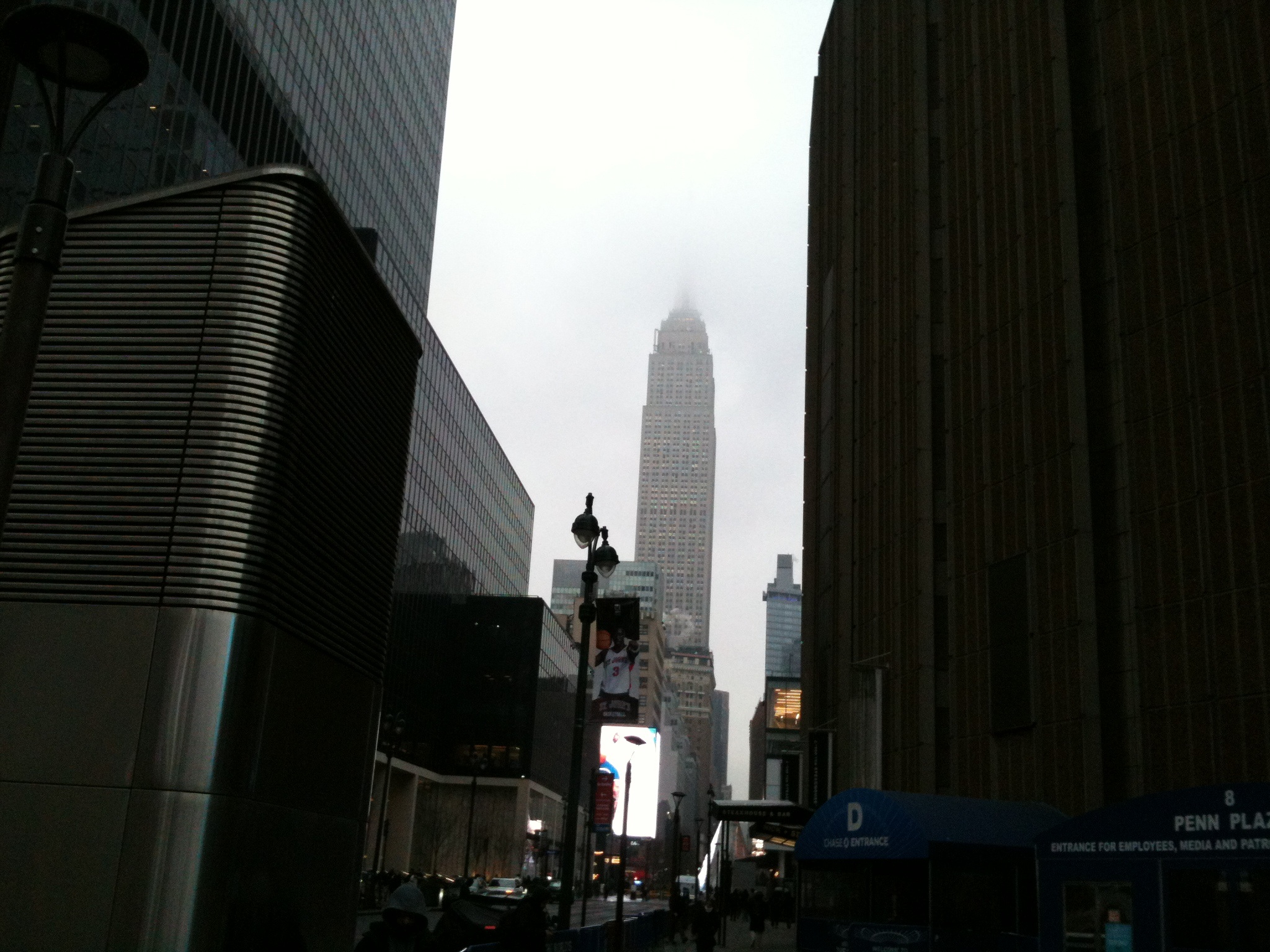 iPhone 3GS vs iPhone 17 Pro Max