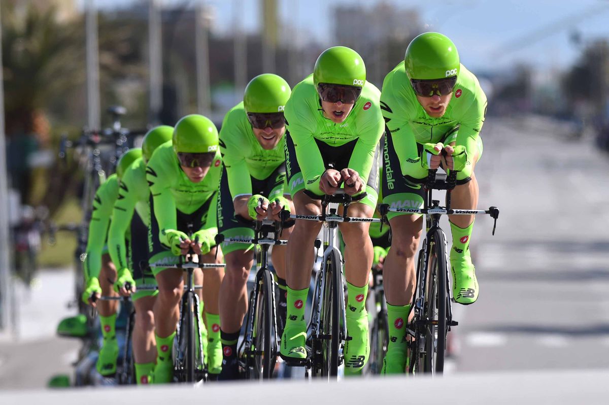 The Cannondale team during the TTT