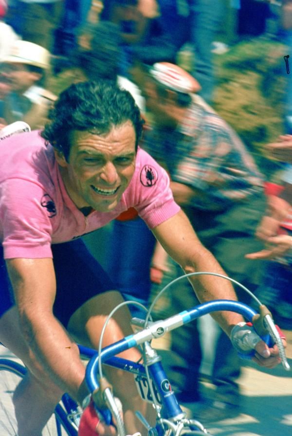"Tappa" 17 to Boario Terme, Hinault grimaces on the climb, on a day that would be crucial to his Giro victory in 1982.