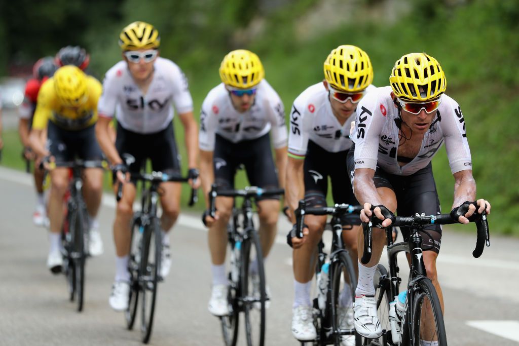 Team Sky leads the chase