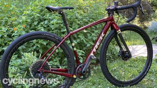 Trek Checkpoint SL7