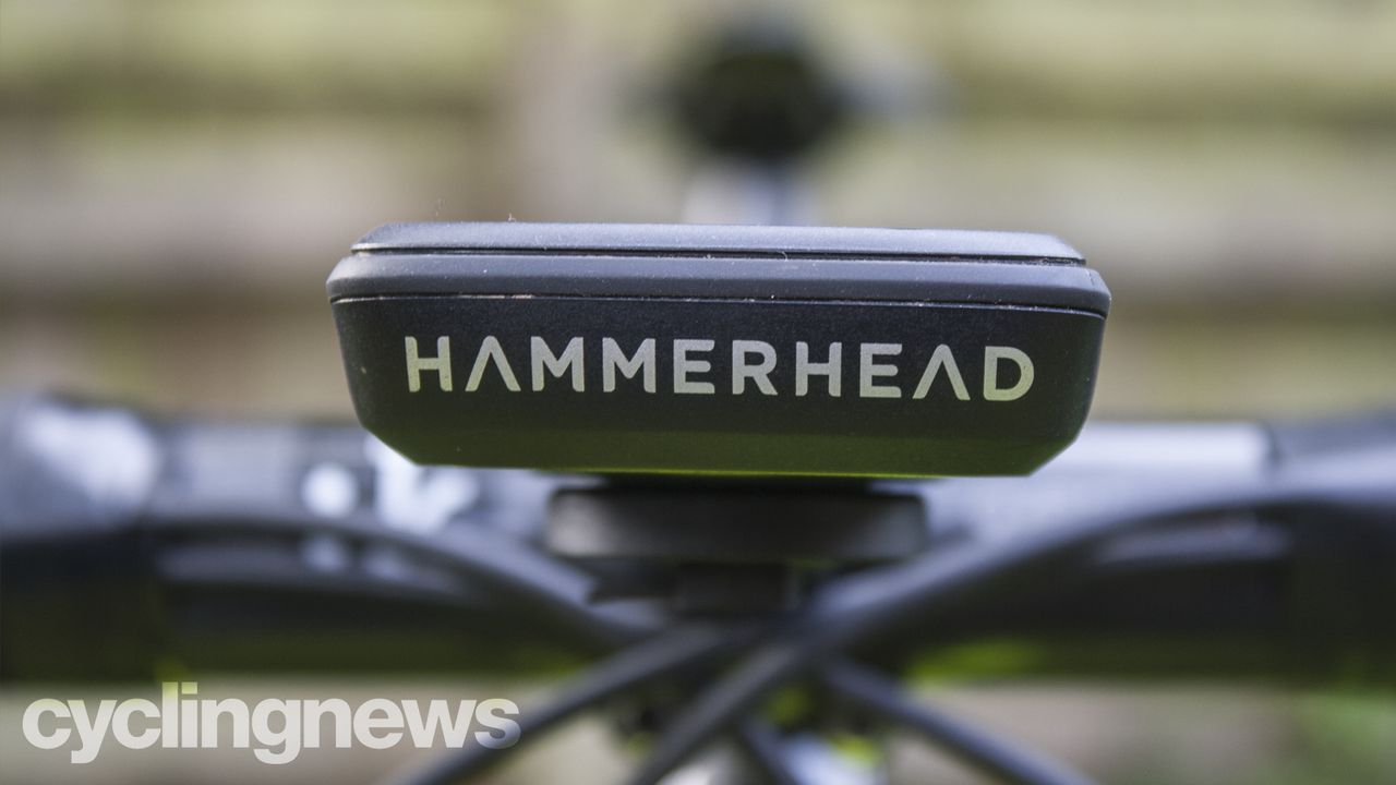 Hammerhead Karoo 2 cycling computer design details
