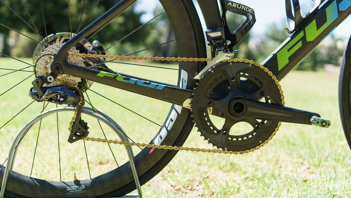 A look at the drivetrain from Shimano, KMC and Praxis
