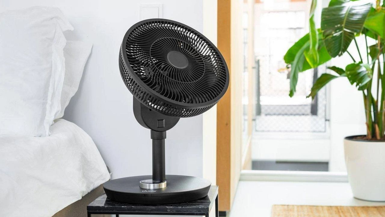 Duux Whisper Flex Smart Standing Fan