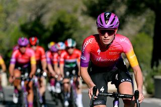 Mur de Huy a triple threat for 24 women's teams at La Flèche Wallonne