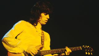 Keith Richards playing Gibson Les Paul Junior