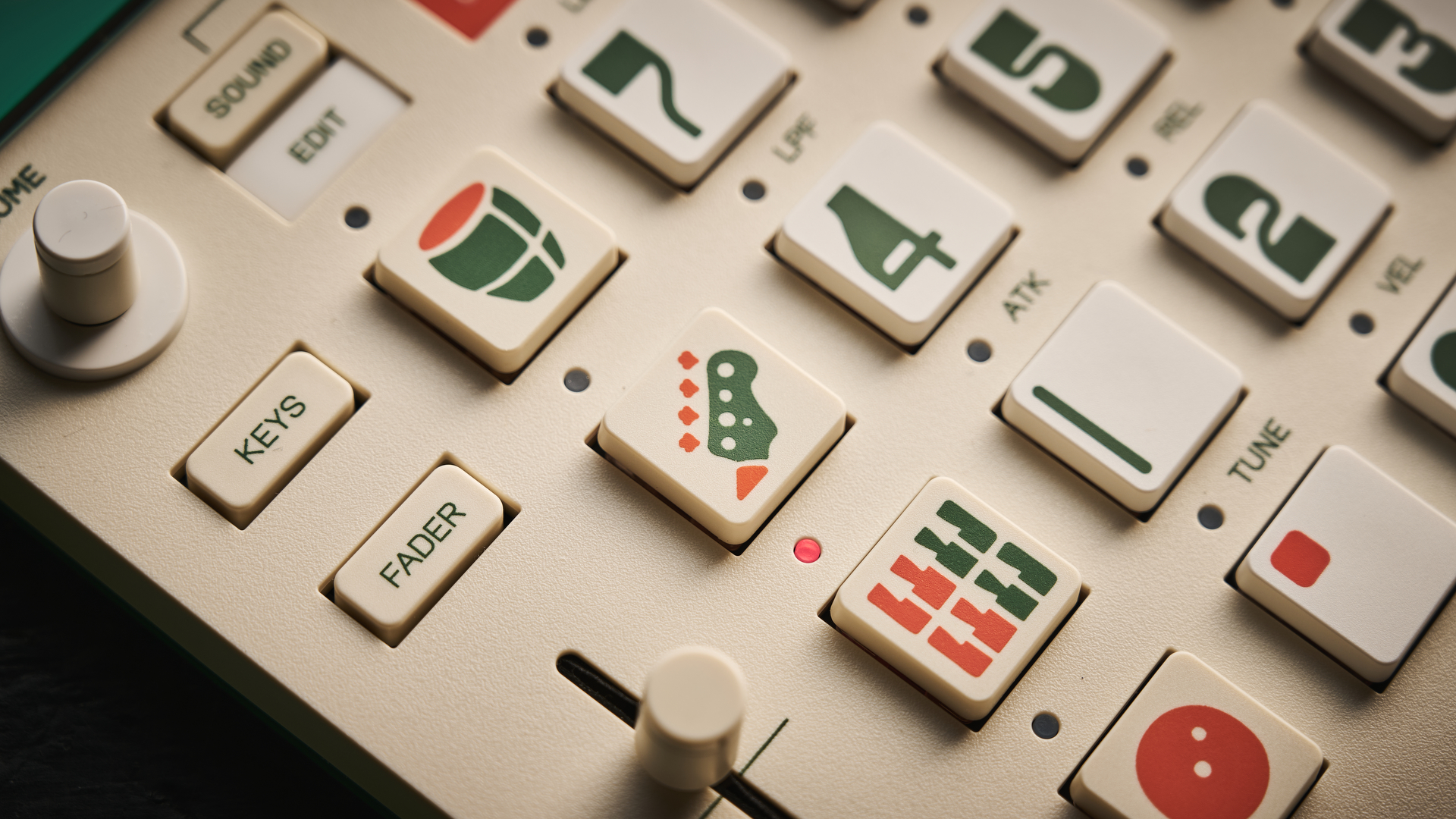 Teenage Engineering EP-40 Riddim and EP-2350 Ting