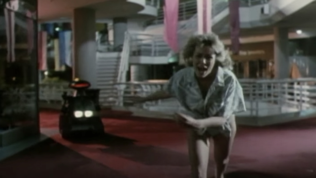 Suzy Slater at Chopping Mall