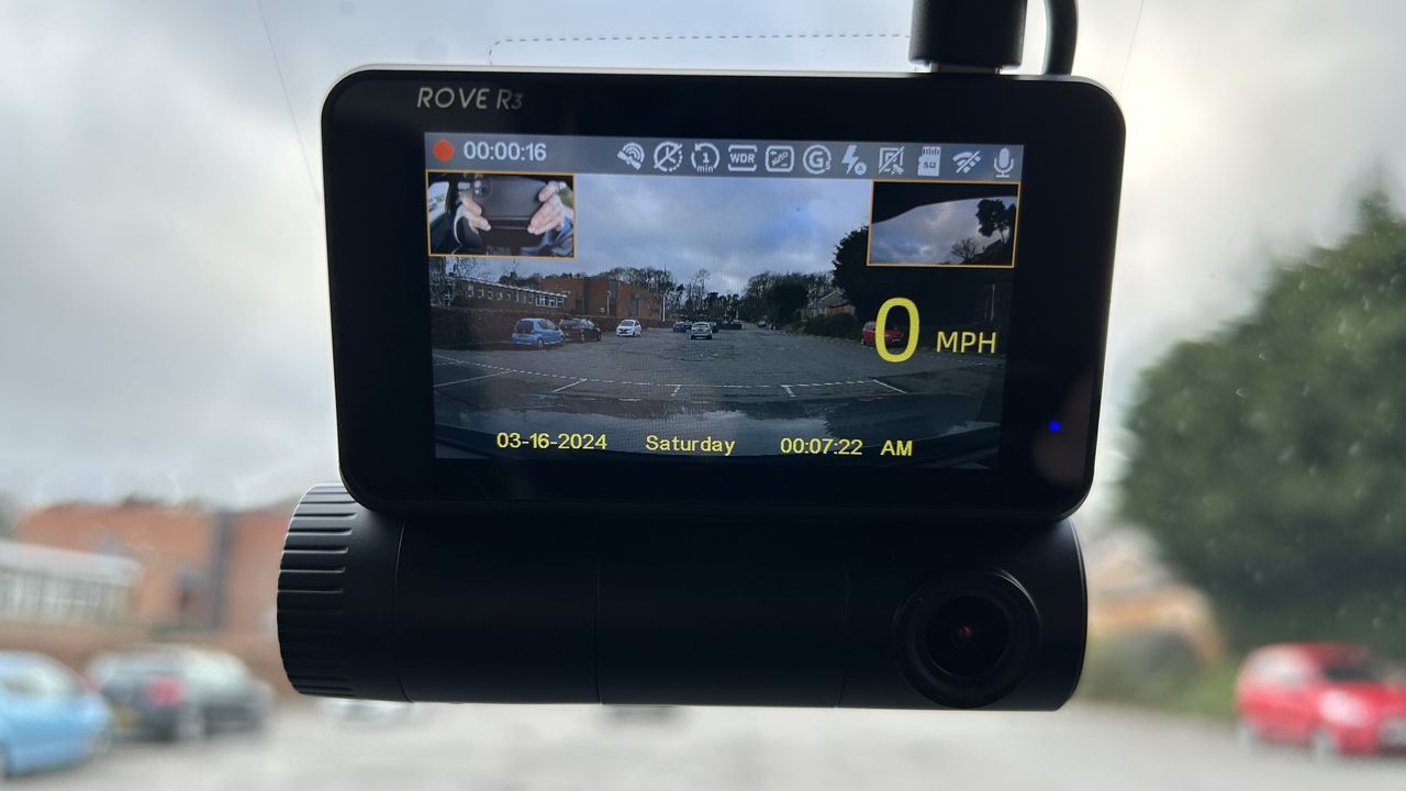 Rove R3 Dash Cam