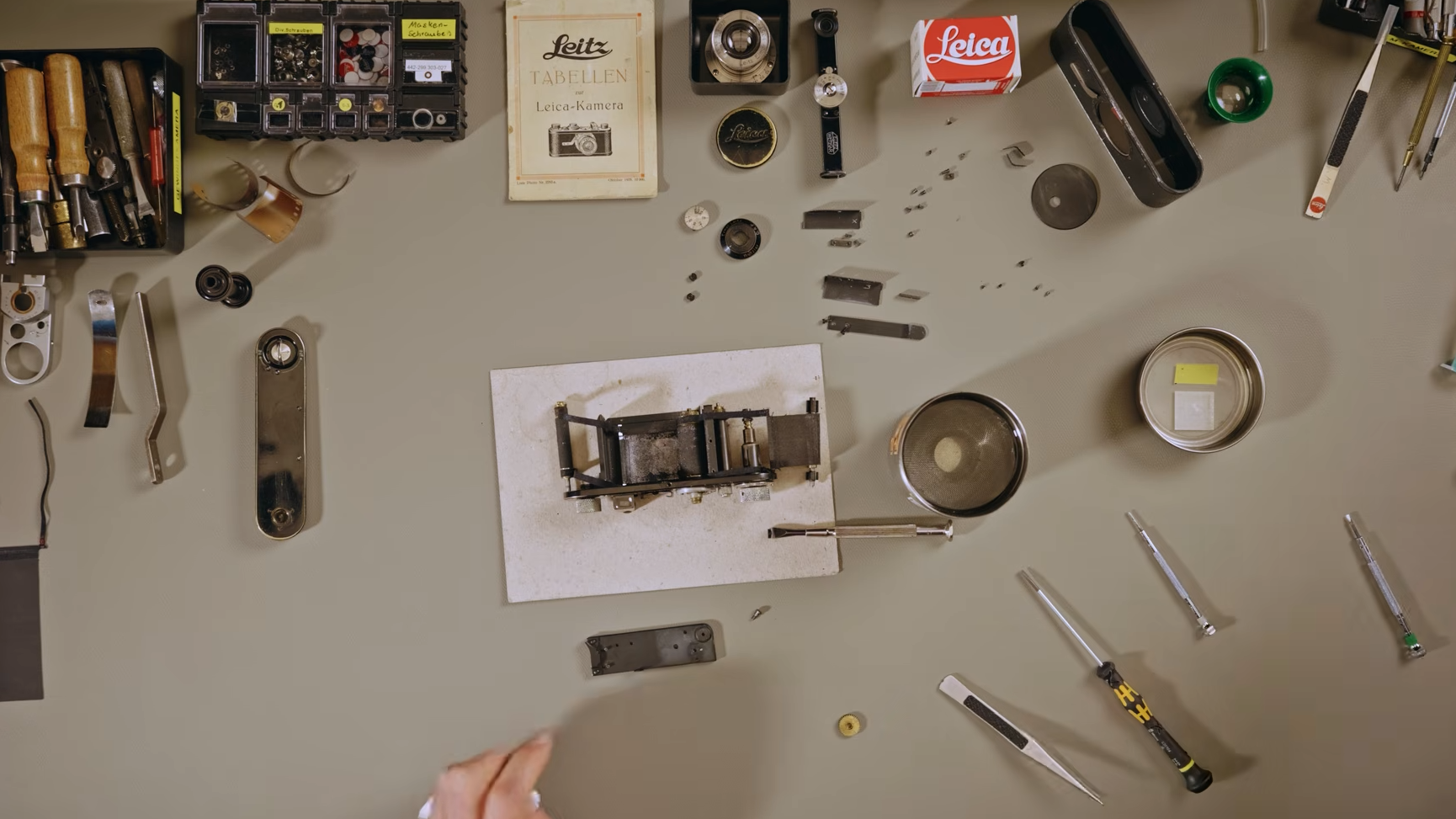 Leica I repair video