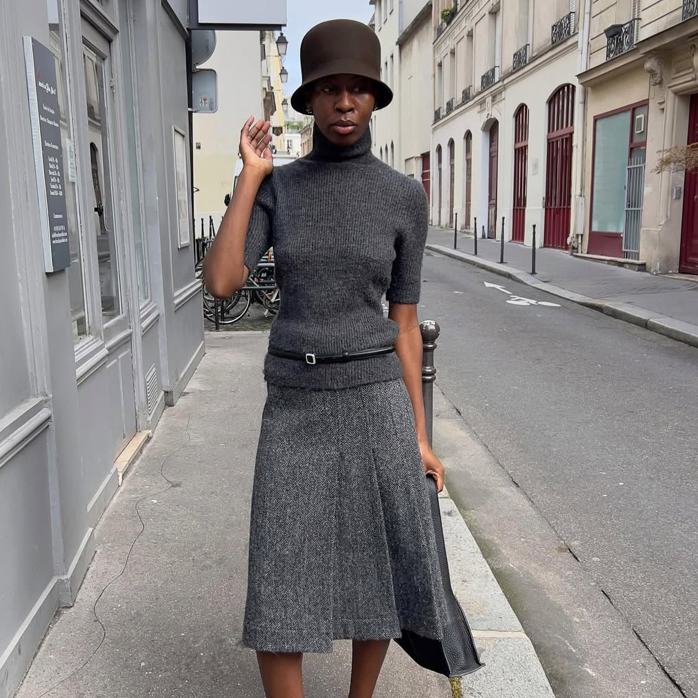 People in Paris, London, and New York Are Wearing Skirts in This Elegant Trending Colour Right Now image