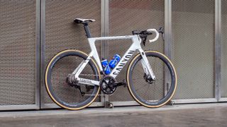 Mathieu van der Poel's bike: A white Aeroad fresh from the Tour de France