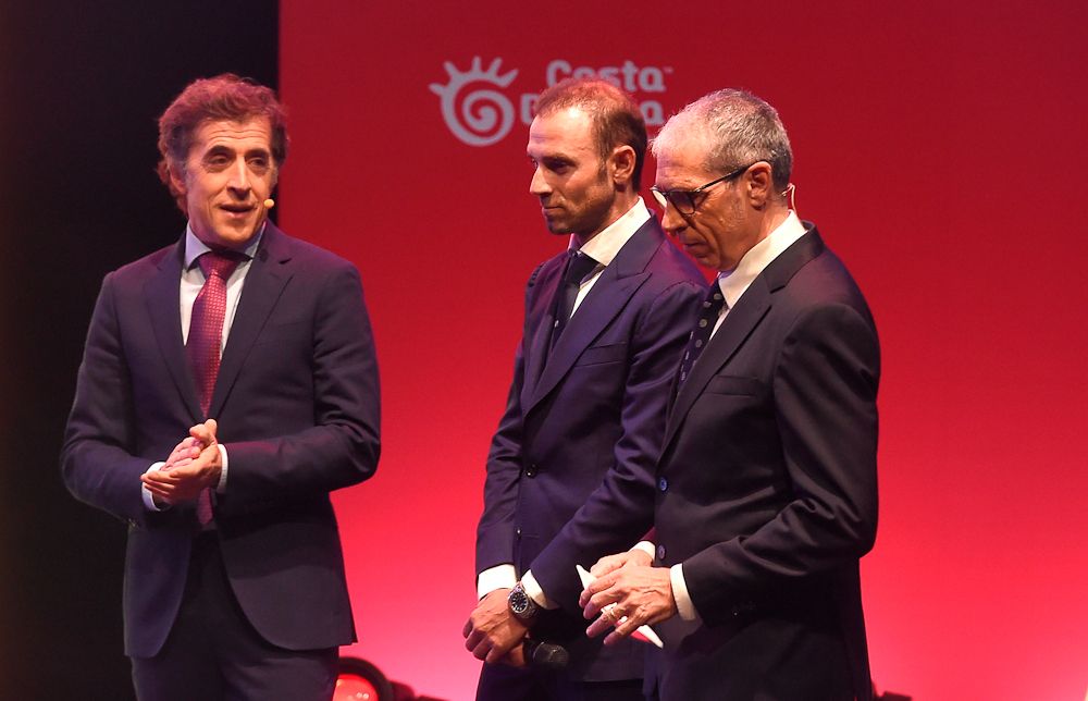 Former pro Pedro Delgado, world champion Alejandro Valverde and Spanish journalist Carlos de Andres at the 2019 Vuelta route presentation