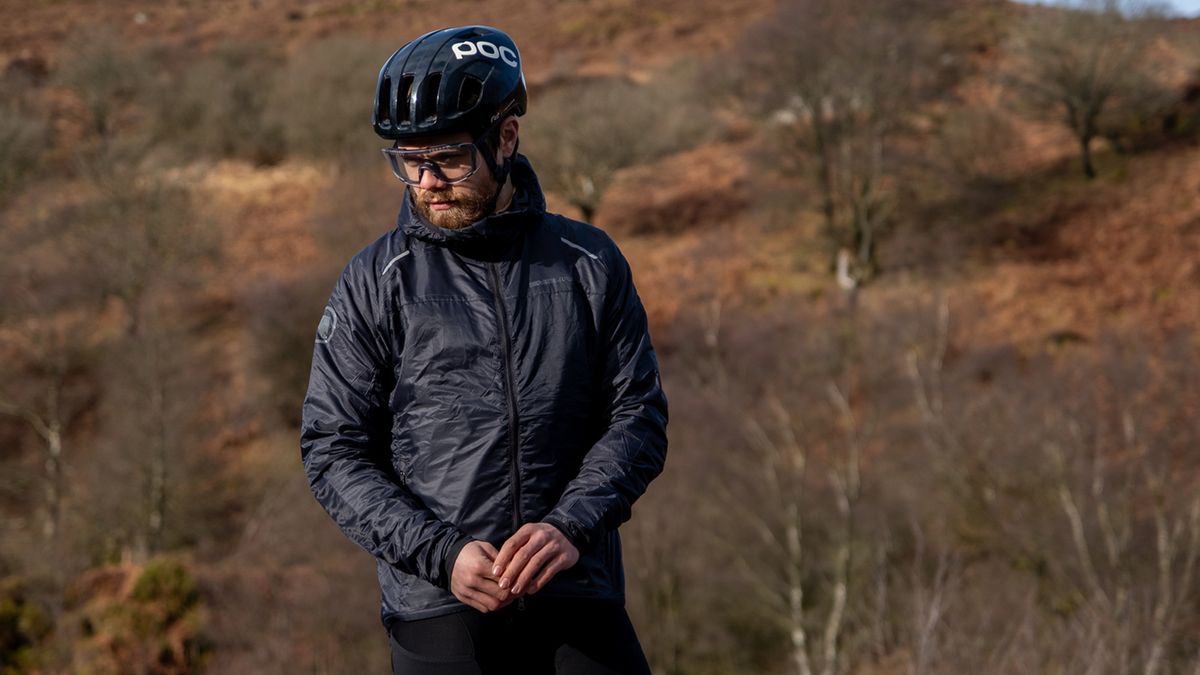 Endura GV500 Insulated jacket review – packable and affordable ...