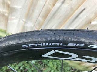 Image shows the Schwalbe Durano Plus tire mounted on a rim