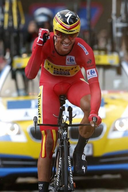 Alberto Contador (Tinkoff-Saxo) celebrates his third Vuelta victory