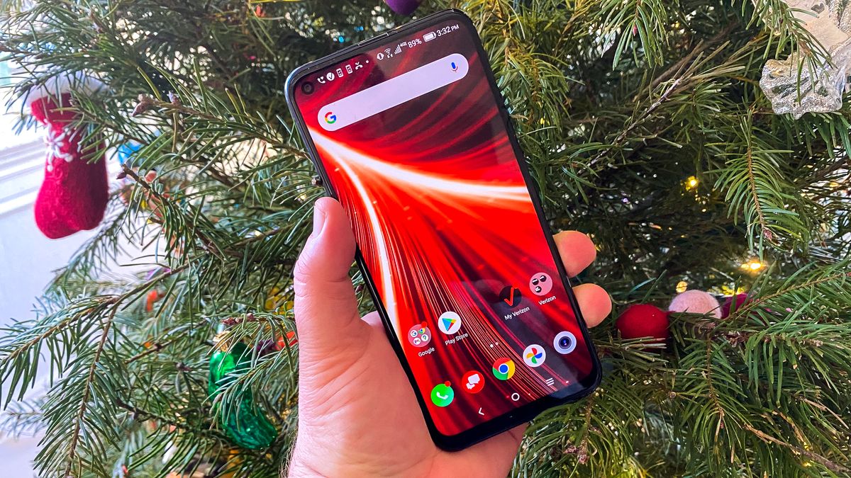 Tcl 10 5g uw this 5g android phone is shockingly good for 399 tom s