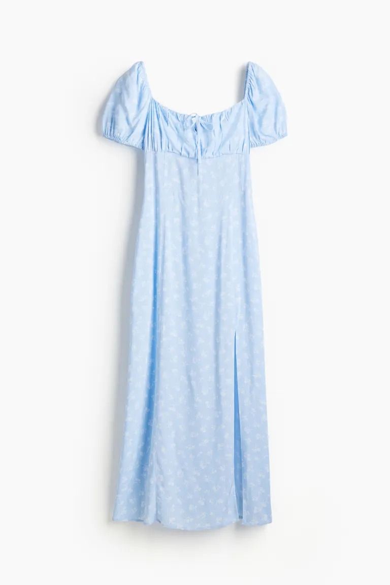 blue dress