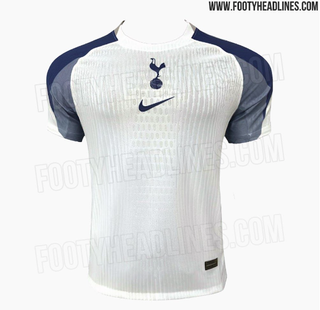 Tottenham Hotspur home shirt 2025/26