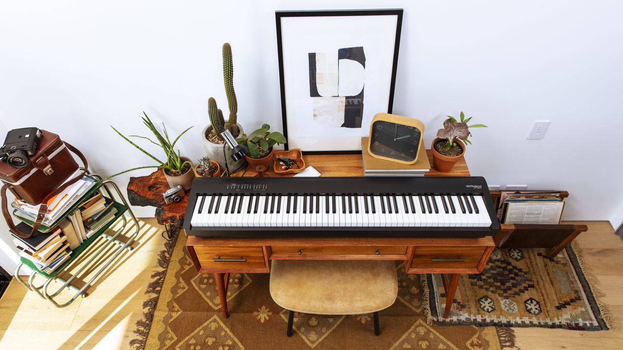 Roland FP-30X