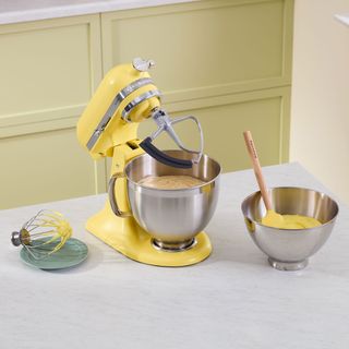 Butter yellow kitchenAid