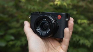 Leica D-Lux 8