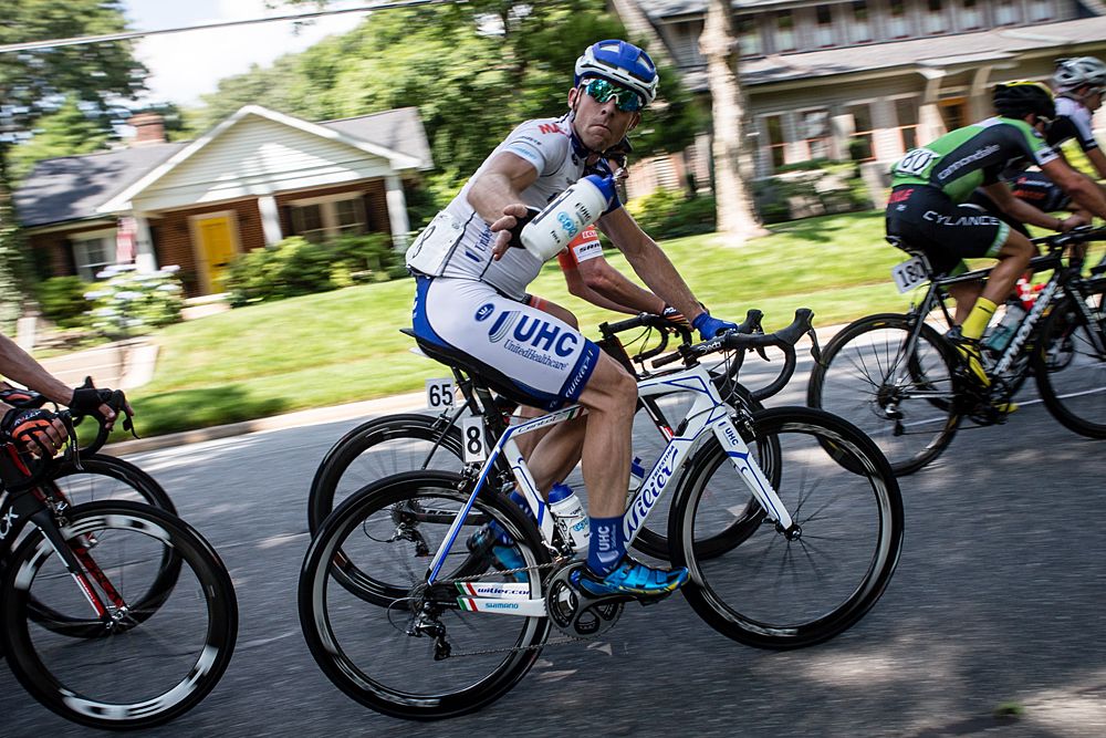 Brad White (UnitedHealthcare) gets rid of a water bottle.