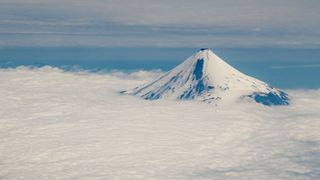 Mount Shishaldin, Alaska, USA