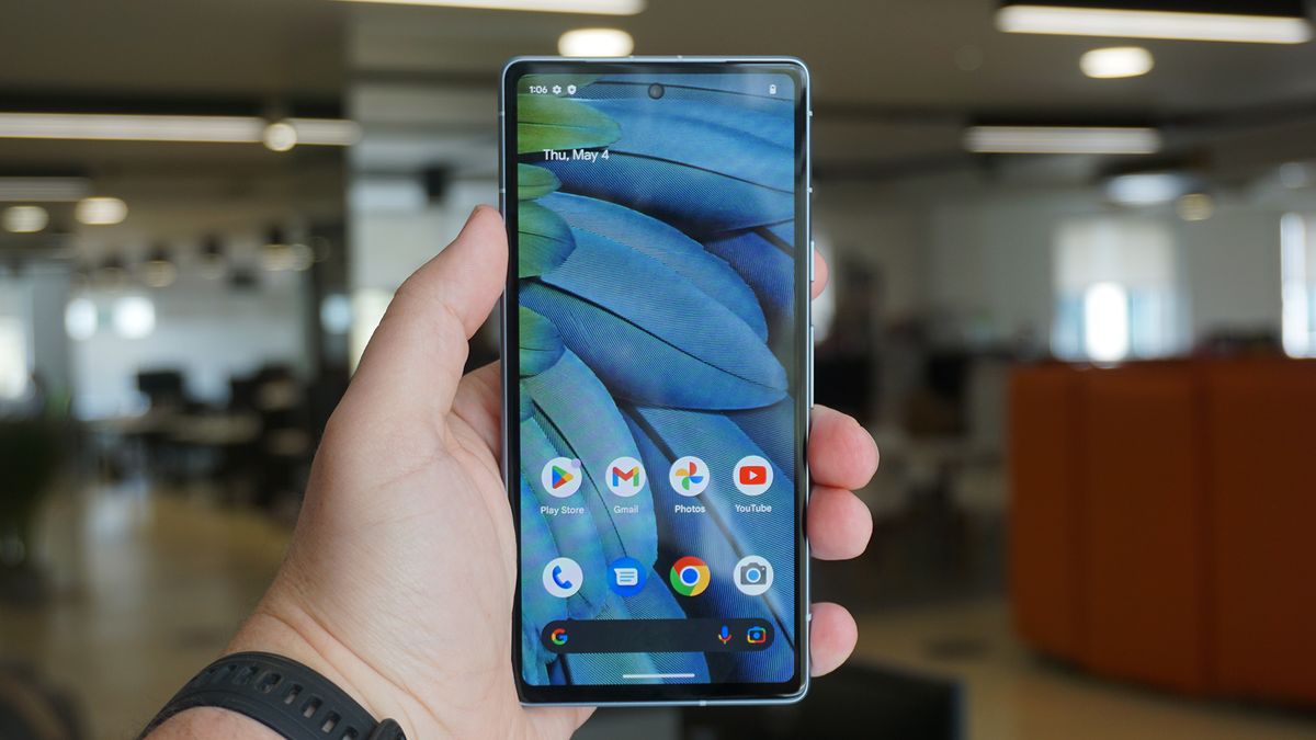 Google Pixel 7a review front straight handheld